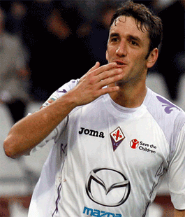 Genoa-Fiorentina 1-1: Gonzalo Rodriguez pareggia i conti in una partita ricca di emozioni