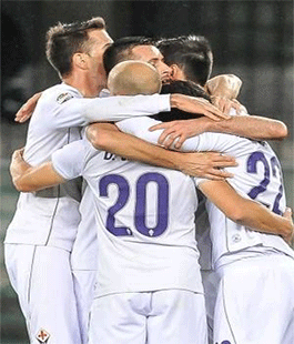 La Fiorentina espugna Verona e riprende la marcia