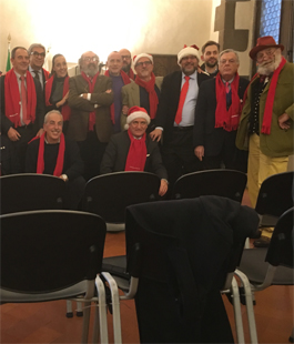 Allegria e solidarietà con la Compagnia di Babbo Natale