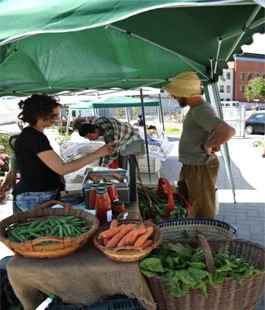 ''Agrikulturae'': nuovo appuntamento con il mercato contadino alla BiblioteCaNova