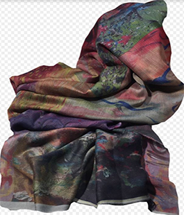 I quadri di ragazzi disabili diventano foulard grazie al crowdfunding