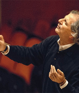 Teatro Verdi: concerto dell'ORT diretto da Emilio Pomarico con Roger Muraro al piano
