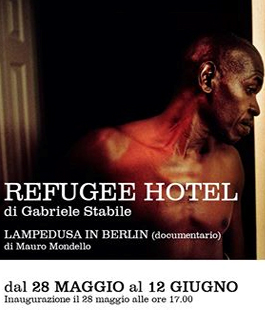 ''Refugee Hotel'', le foto di Gabriele Stabile al Robert F. Kennedy International House