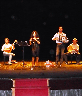 Musica dei Popoli: Musicanti del Piccolo Borgo in concerto alla Flog