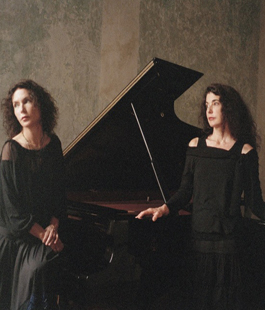 Le sorelle pianiste Katia e Marielle Labèque al Teatro della Pergola