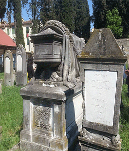 Visita guidata alla scoperta del cimitero monumentale ebraico di Firenze