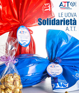 Le uova della solidarietà nelle piazze grazie ai volontari dell'Associazione Tumori Toscana