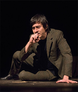 ''Delitto/Castigo'', lo spettacolo di Sergio Rubini con Luigi Lo Cascio al Teatro della Pergola