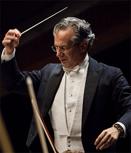 Fabio Luisi dirige la "Sinfonia dei Mille" di Mahler al Teatro del Maggio
