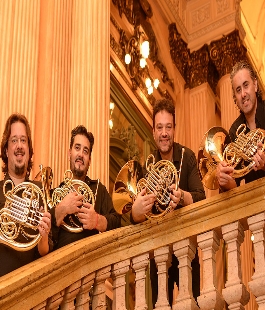 "Bayres Horns" in concerto al Sagrato della Basilica di Santa Croce a Firenze