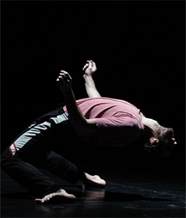 "Stanza 1.5", il danzatore e coreografo Jari Boldrini al PARC di Firenze