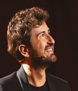 "Extra Libertà - Live Tour 2024" di Alessandro Siani al Teatro Verdi di Firenze
