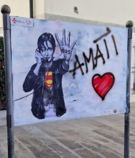 Street Art Firenze: "Amati" di Lediesis per San Valentino nel Quartiere 5