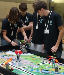 UniFi: gare di qualificazione FIRST Lego League Challenge al Centro Didattico Morgagni