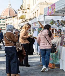Heyart: "Creative Factory Market" con 30 artigiani e designer in Piazza Ciompi a Firenze