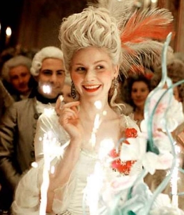 Apriti Cinema: il film "Marie Antoinette" di Sofia Coppola al Piazzale degli Uffizi